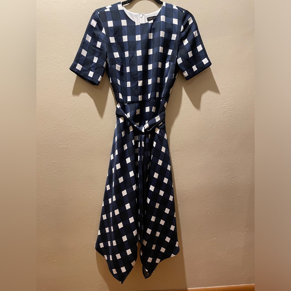 Banana Republic Navy/White/Black Handkerchief Hem Midi Dress